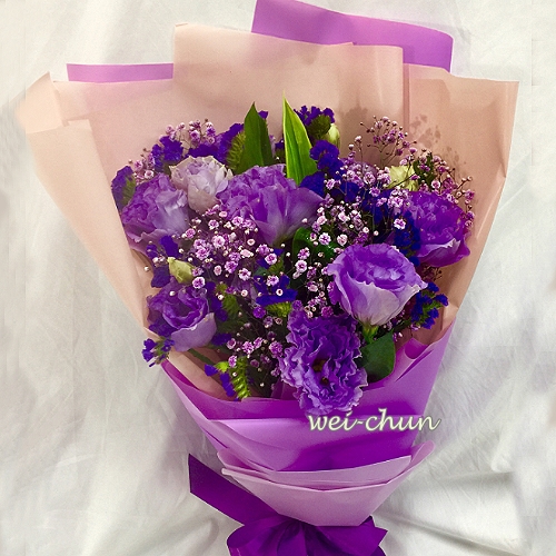 紫桔梗花束